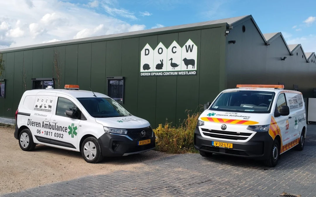 Dierenopvangcentrum Westland DOCW rijdt met twee volledig elektrische ambulances